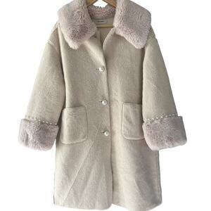 Faux Fur pearl Coquette trench coat beige Medium Teria Yabar XL 1X Madrid